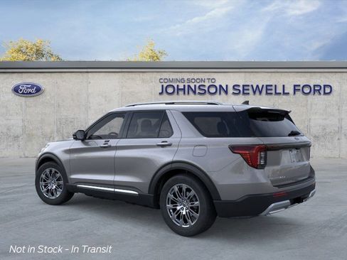 New 2026 Ford Explorer Platinum image 4