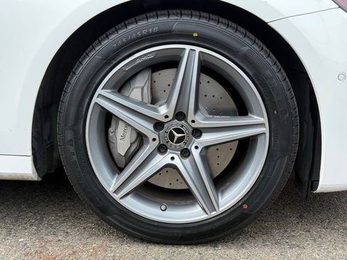 Certified 2019 Mercedes-Benz E 300 image 10