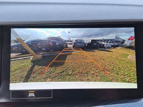 Used 2023 Buick Envision Preferred image 15