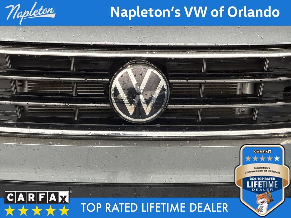 Used 2024 Volkswagen Tiguan SE R-Line AWD/4WD image 34