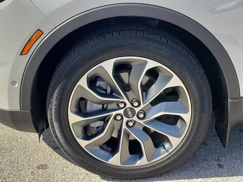 Certified 2023 Lincoln Nautilus Reserve w/ Equipment Group 201A AWD/4WD image 8
