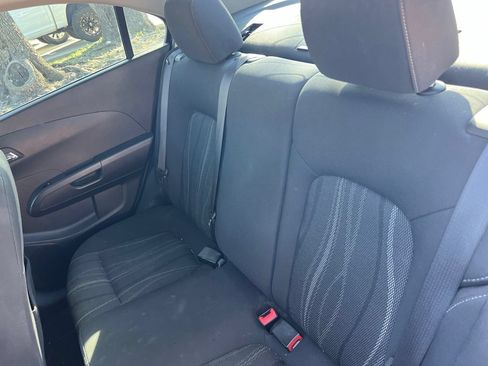 Used 2017 Chevrolet Sonic LT FWD image 23