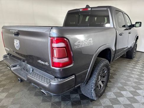 Used 2019 RAM 1500 Laramie AWD/4WD image 3