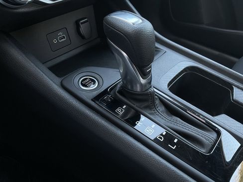 Used 2021 Nissan Sentra S image 31