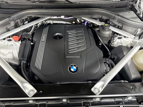 Used 2023 BMW X5 sDrive40i w/ Premium Package image 51