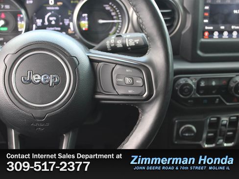 Used 2023 Jeep Wrangler Unlimited w/ Cold Weather Group image 12