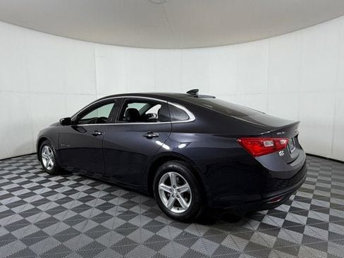 Used 2022 Chevrolet Malibu LS FWD image 3