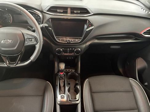 Certified 2022 Chevrolet TrailBlazer RS w/ Technology Package AWD/4WD image 21