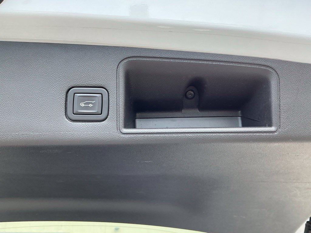 Used 2021 GMC Terrain SLT w/ Infotainment Package II FWD image 26