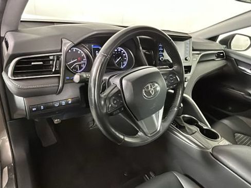 Used 2024 Toyota Camry SE FWD image 14
