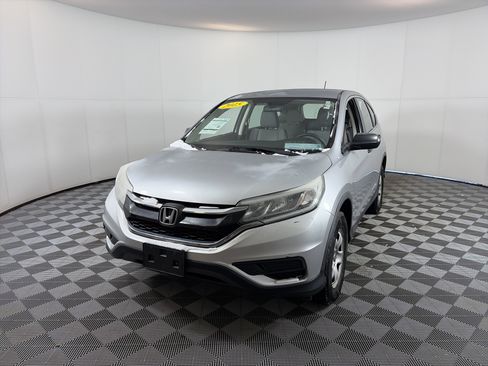 Used 2015 Honda CR-V LX image 2