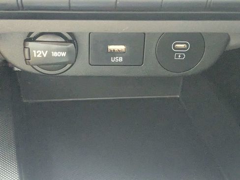 Used 2024 Hyundai Elantra SEL FWD image 23