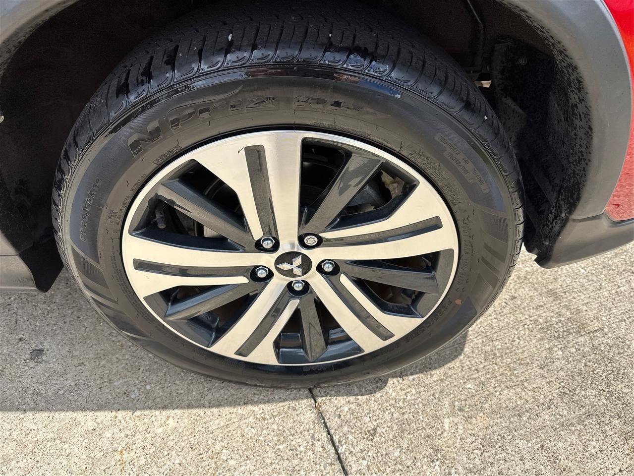 Used 2021 Mitsubishi Outlander Sport ES FWD image 25
