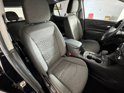 Certified 2024 Chevrolet Equinox LT AWD/4WD image 37