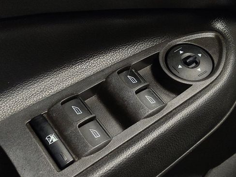 Used 2018 Ford Escape SE w/ SE Sport Appearance Package image 27