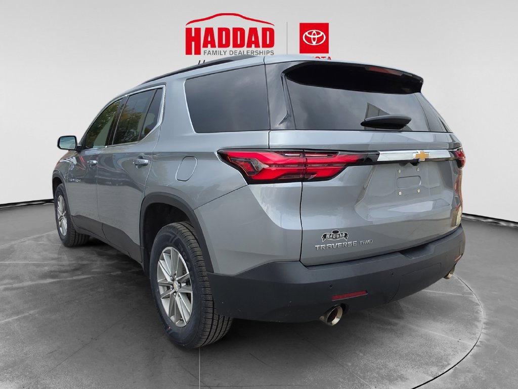 Used 2023 Chevrolet Traverse LT AWD/4WD image 3