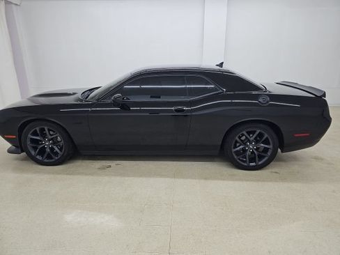 Used 2023 Dodge Challenger R/T w/ Blacktop Package RWD image 7