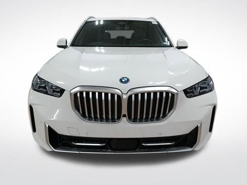 Used 2025 BMW X5 xDrive50e image 43