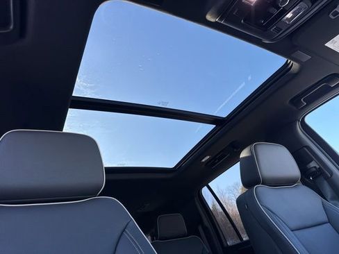 New 2026 Chevrolet Suburban Premier w/ Sun And Tow Package image 46