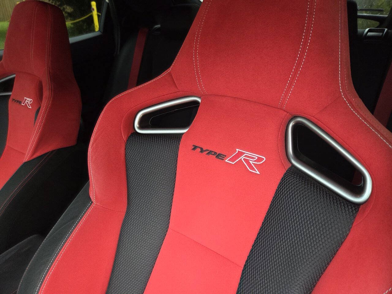 Used 2019 Honda Civic Type R image 12