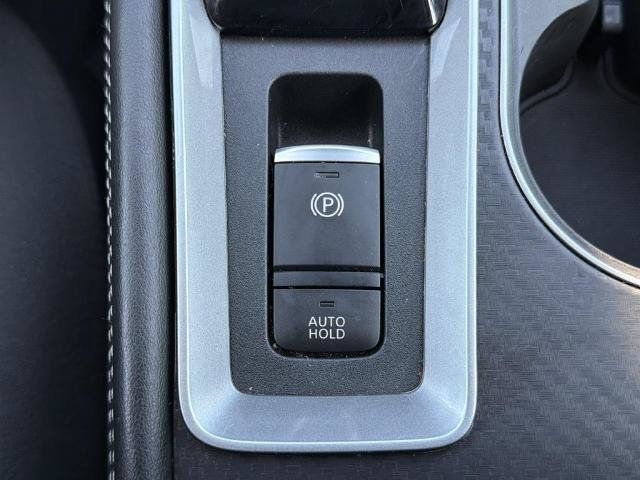 Certified 2025 Nissan Altima 2.5 SV w/ SV Premium Package FWD image 7