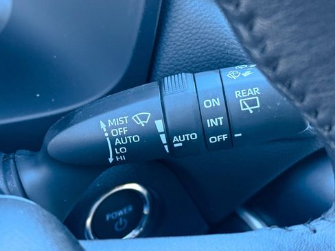 Used 2025 Toyota RAV4 XSE image 27