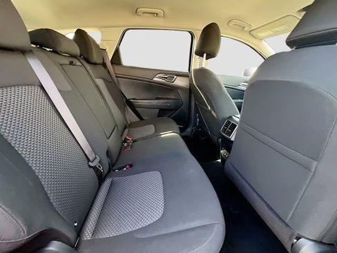 New 2026 Kia Sportage LX FWD image 26