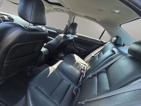 Used 2007 Acura TSX w/ Navigation FWD image 10