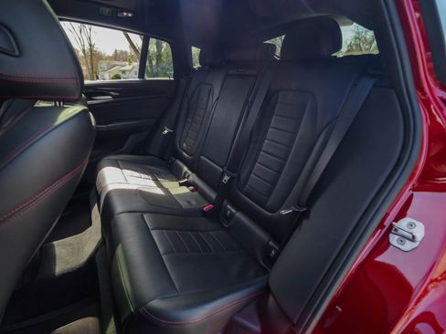 Used 2019 BMW X4 M40i w/ Executive Package image 29