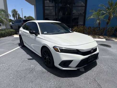 Certified 2023 Honda Civic Sport image 2
