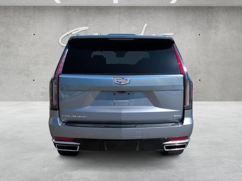 Certified 2021 Cadillac Escalade Premium Luxury image 13