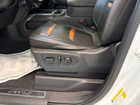 Used 2019 GMC Sierra 1500 AT4 w/ AT4 Premium Package AWD/4WD image 16
