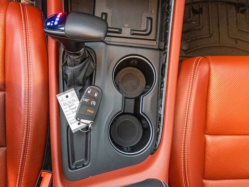 Used 2023 Dodge Durango SRT AWD/4WD image 29