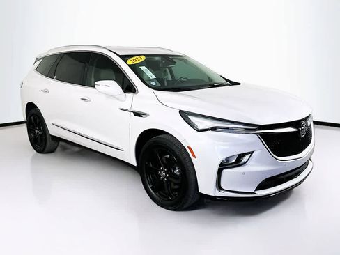 Used 2023 Buick Enclave Essence w/ Sport Touring Edition image 24