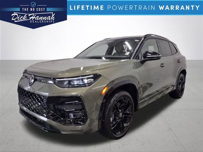 New 2025 Volkswagen Tiguan SE R-Line