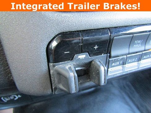 Used 2022 RAM 5500 Tradesman image 9