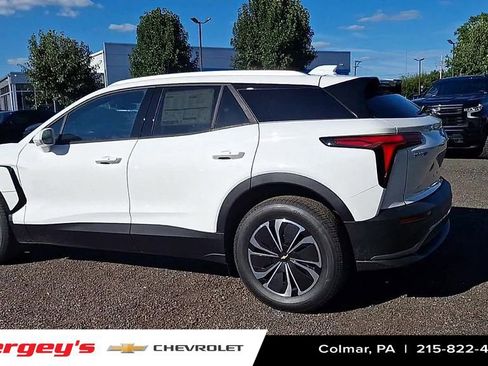 New 2025 Chevrolet Blazer EV LT image 7