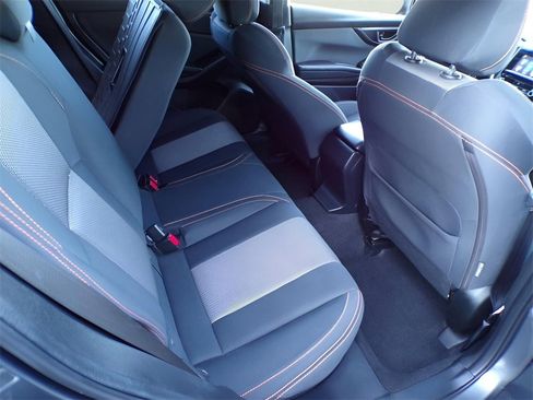 Used 2023 Subaru Crosstrek 2.0i Premium image 16