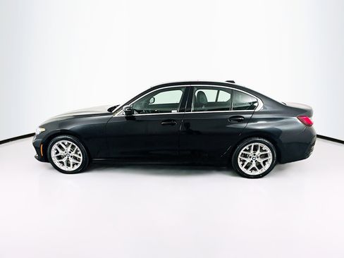 Used 2025 BMW 330i Sedan image 4
