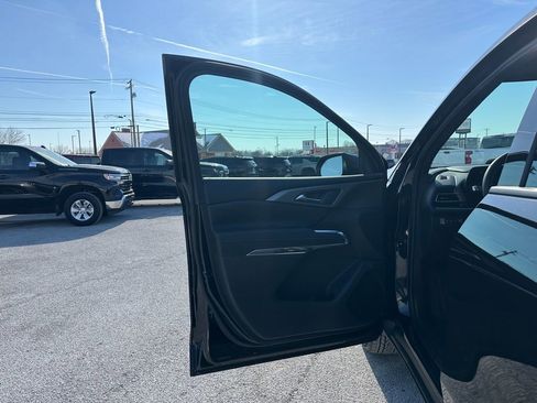 New 2026 Chevrolet Traverse LT w/ Sun and Wheel Package image 23