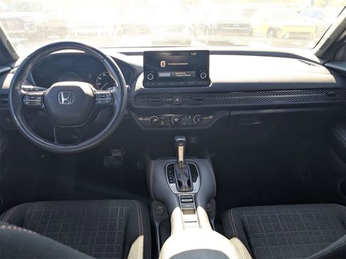 Used 2023 Honda HR-V Sport image 18