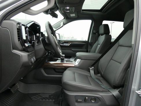 New 2026 Chevrolet Silverado 1500 RST w/ RST All Star Premium Package AWD/4WD image 17