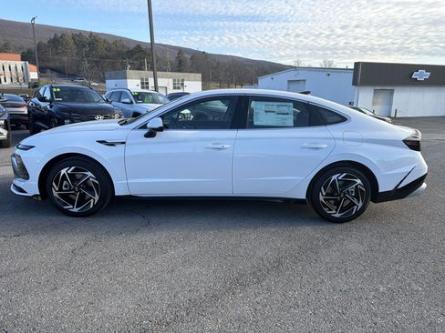 New 2026 Hyundai Sonata SEL AWD/4WD image 6
