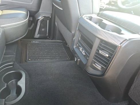 New 2026 RAM 3500 Limited AWD/4WD image 9