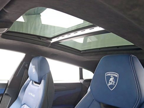 Used 2024 Lamborghini Urus S image 37