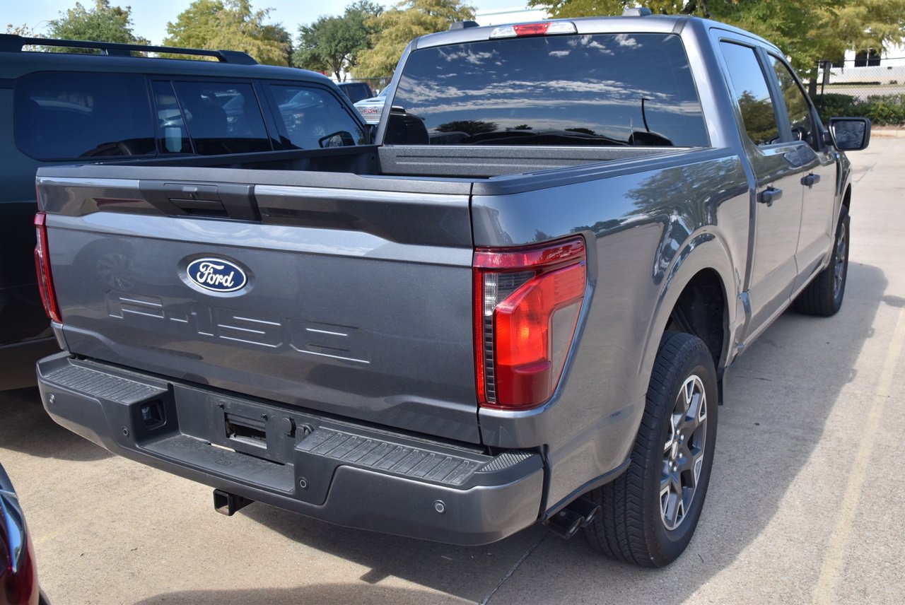 Used 2025 Ford F150 STX w/ Equipment Group 200A AWD/4WD image 8