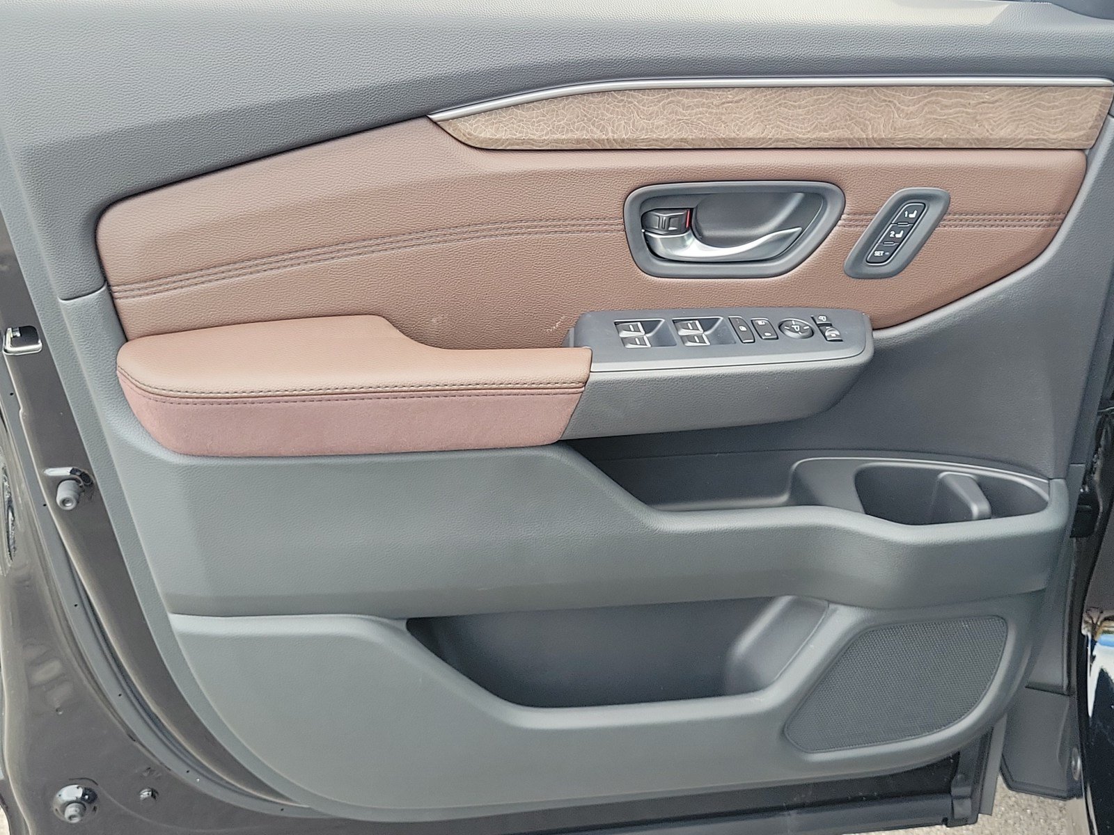 New 2026 Honda Pilot Elite image 13