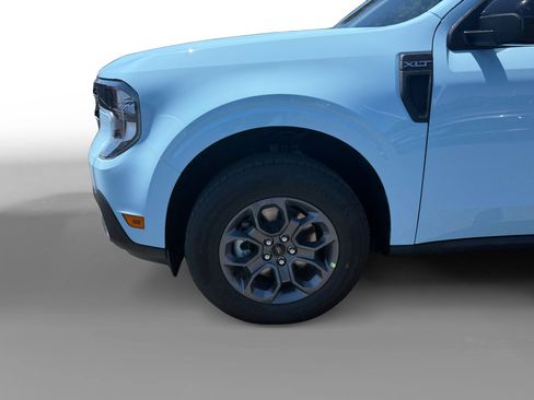 New 2026 Ford Maverick XLT w/ XLT Luxury Package FWD image 9