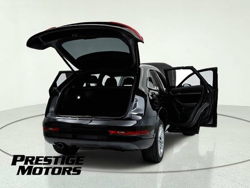 Used 2018 Audi Q3 2.0T Premium Plus w/ Premium Plus Package AWD/4WD image 13