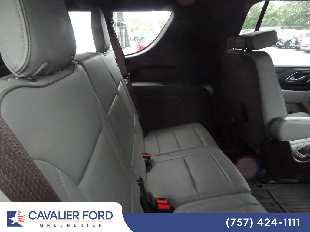 Used 2022 GMC Yukon XL SLT w/ SLT Luxury Package AWD/4WD image 12